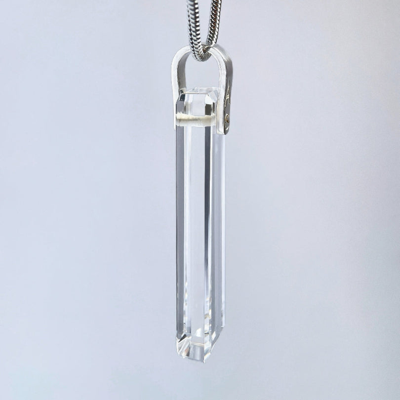 KIO Pure Natural Crystal Square Necklace 925 Silver Pendant Necklace (Letter)